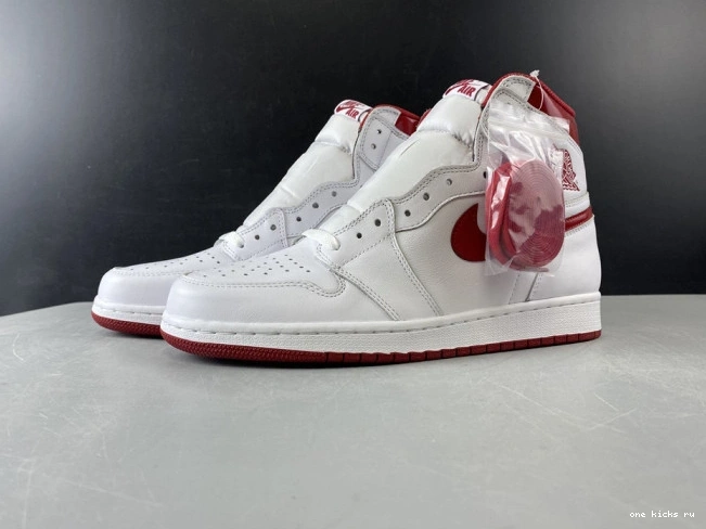 Chep Onekick 555088-103 Metallic 1 Red Air (2017) Retro Jordan 0723